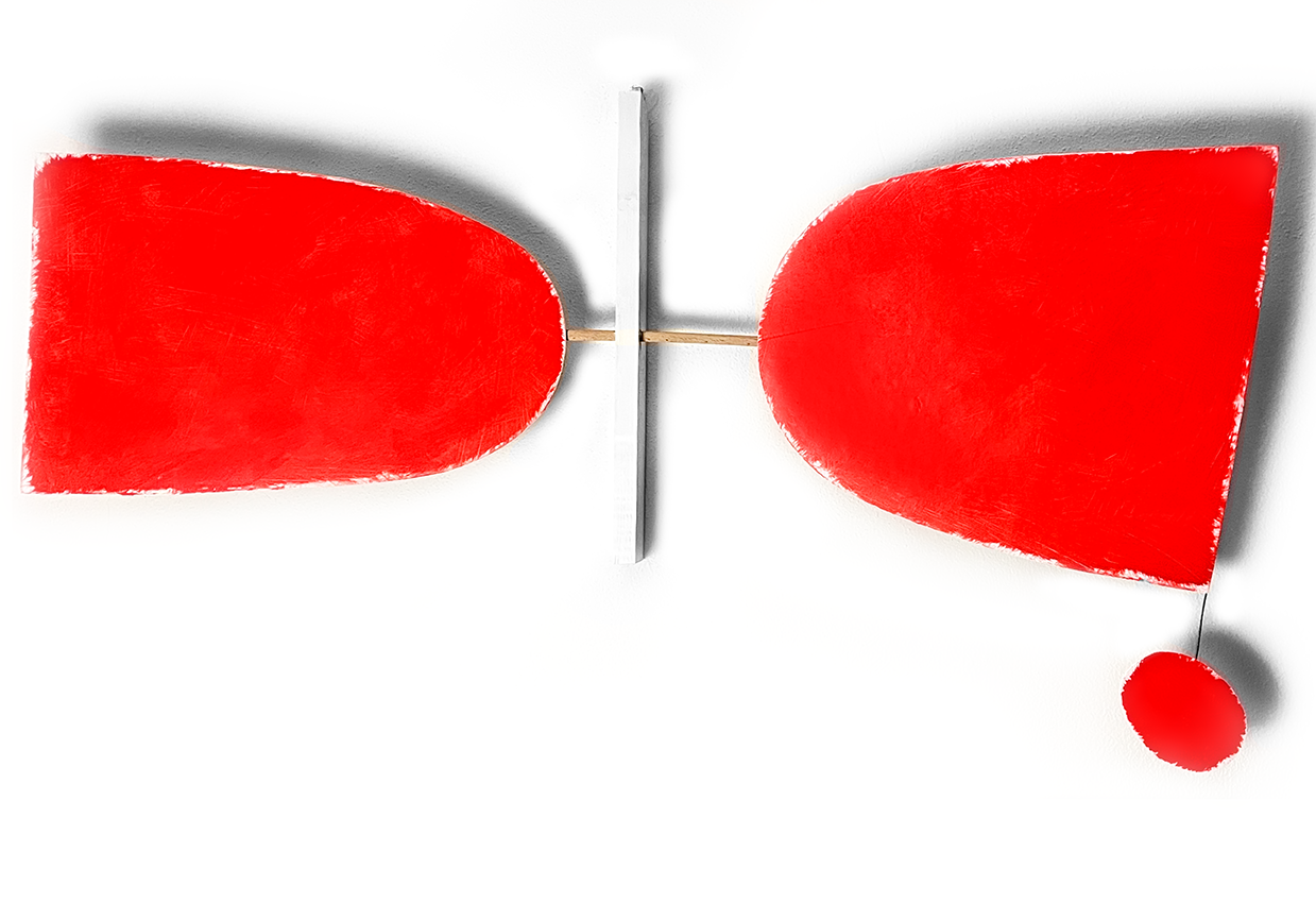 Červená plastika - nepřesné zrcadlení / Red sculpture - inaccurate mirroring